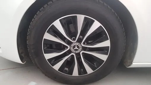 MERCEDES-BENZ A Klasa A 180 Style 7G-DCT