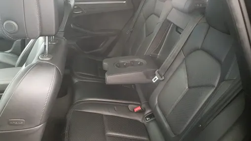 PORSCHE Macan Macan