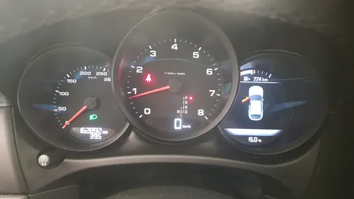 PORSCHE Macan Macan