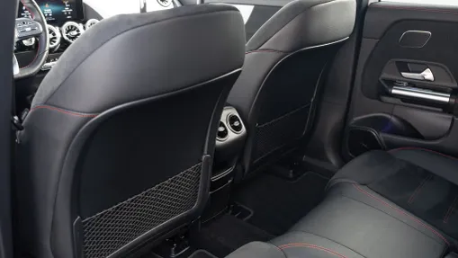 MERCEDES-BENZ EQA EQA 250 66.5kWh AMG Line