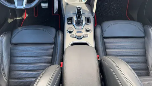ALFA ROMEO Stelvio Stelvio 2.0 Turbo Veloce Q4 aut