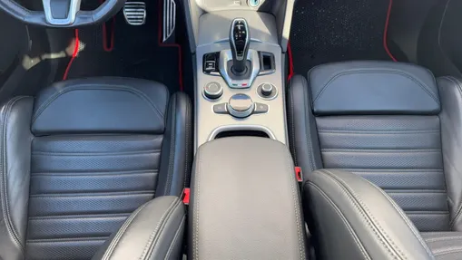ALFA ROMEO Stelvio Stelvio 2.0 Turbo Veloce Q4 aut
