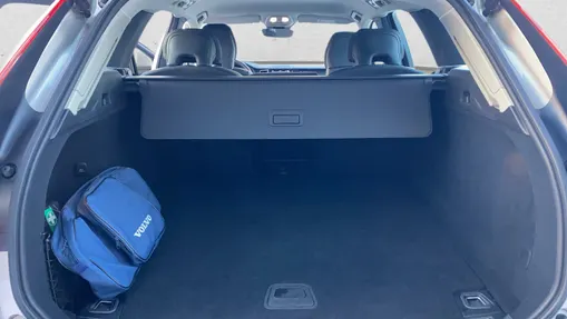 VOLVO XC60 XC60 B5 B AWD Plus Dark aut