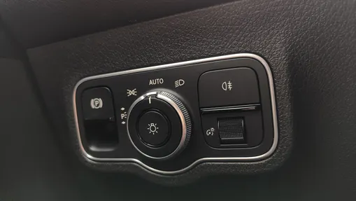 MERCEDES-BENZ GLB GLB 200 Progressive 7G-DCT