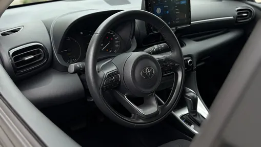TOYOTA Yaris Yaris Hybrid 1.5 Comfort
