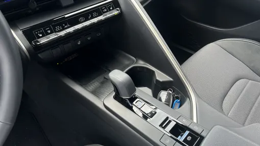 TOYOTA C-HR C-HR 2.0 PHEV Dynamic Force Executive