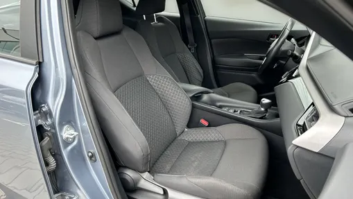 TOYOTA C-HR C-HR 1.8 Hybrid Comfort