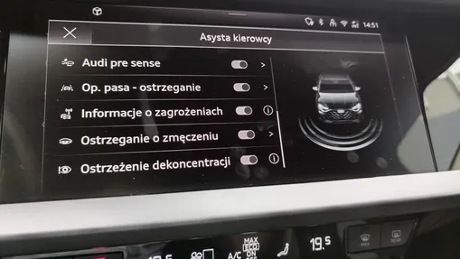 AUDI A3 A3 TFSI mHEV 110 kW Advanced S tronic