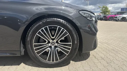 MERCEDES-BENZ E Klasa E 200 d mHEV Avantgarde 9G-Tronic