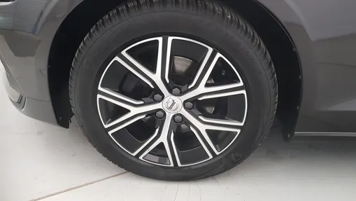 VOLVO V60 V60 B4 D Core aut
