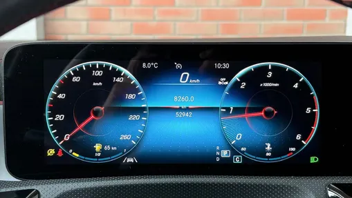 MERCEDES-BENZ CLA CLA 200 d AMG Line 8G-DCT