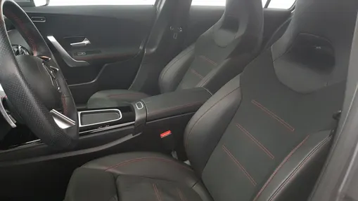 MERCEDES-BENZ A Klasa A 200 AMG Line 7G-DCT