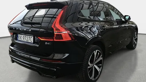 VOLVO XC60 XC60 B4 D AWD Plus Dark aut