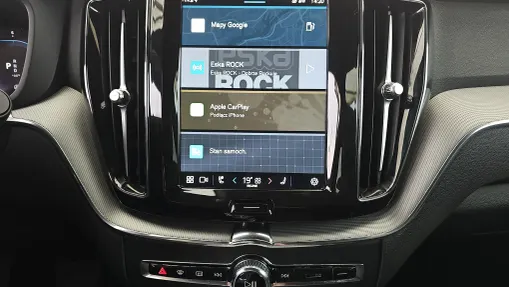 VOLVO XC60 XC60 B4 D AWD Plus Dark aut