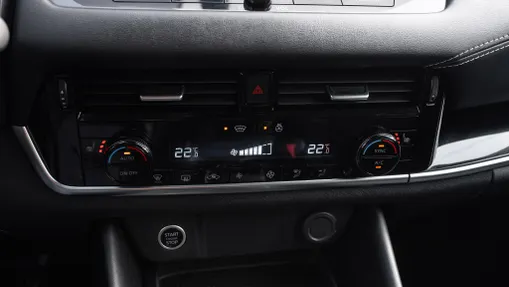 NISSAN Qashqai Qashqai 1.3 DIG-T mHEV N-Connecta Xtronic