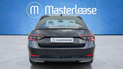 SKODA Superb Superb 2.0 TSI Sportline DSG