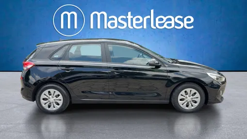 HYUNDAI i30 i30 1.4 Classic +