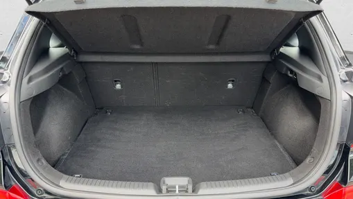 HYUNDAI i30 i30 1.4 Classic +