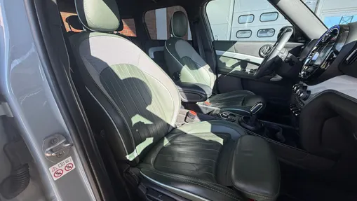 MINI [BMW] Countryman Cooper S MINI Untamed Edition aut