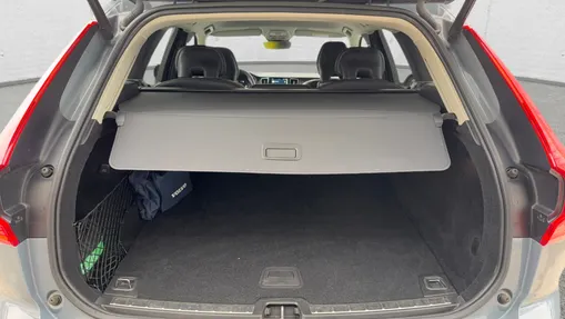 VOLVO XC60 XC60 B4 B Plus Dark aut
