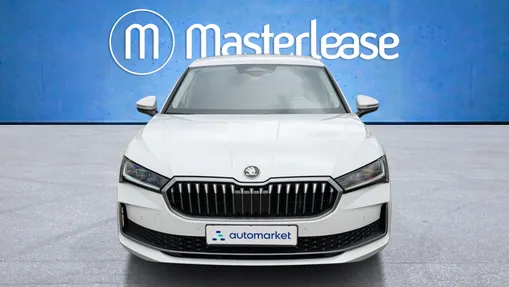 SKODA Superb Superb 2.0 TDI SCR Selection DSG