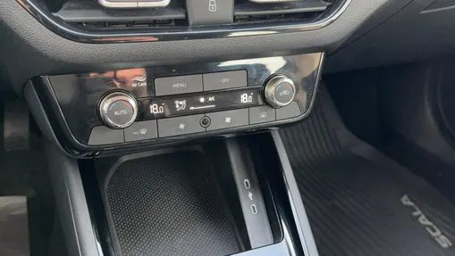 SKODA Scala Scala 1.0 TSI Selection DSG