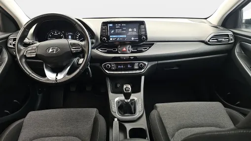 HYUNDAI i30 i30 1.5 DPI Smart