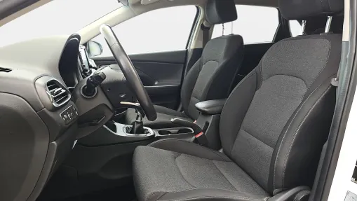 HYUNDAI i30 i30 1.5 DPI Smart