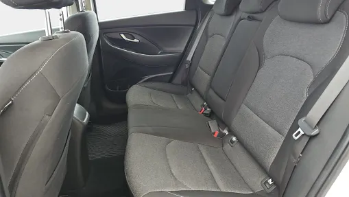 HYUNDAI i30 i30 1.5 DPI Smart