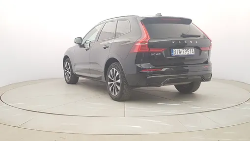 VOLVO XC60 XC60 B5 B AWD Plus Dark aut