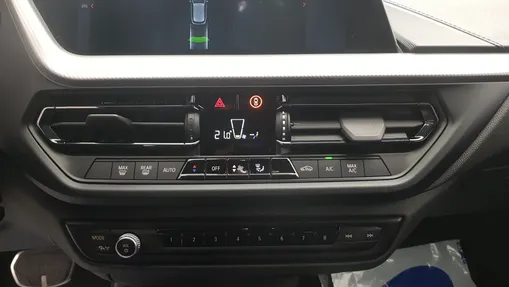 BMW Seria 1 118i M Sport aut