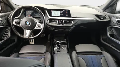 BMW Seria 2 218d M Sport aut