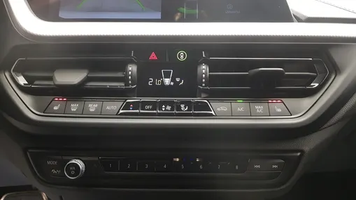 BMW Seria 1 118i M Sport aut