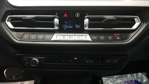 BMW Seria 1 118i M Sport aut