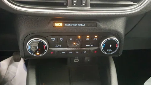 FORD Kuga Kuga 1.5 EcoBoost FWD Titanium