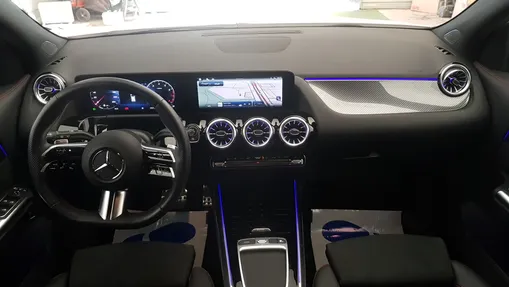 MERCEDES-BENZ GLA GLA 200 mHEV AMG Line 7G-DCT