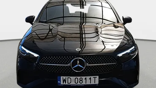 MERCEDES-BENZ A Klasa A 200 AMG Line 7G-DCT