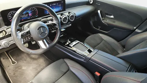 MERCEDES-BENZ A Klasa A 200 AMG Line 7G-DCT