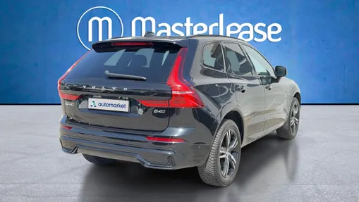VOLVO XC60 XC60 B4 D AWD R-Design aut