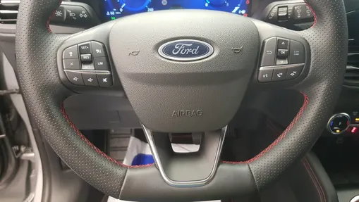 FORD Kuga Kuga 1.5 EcoBoost FWD ST-Line