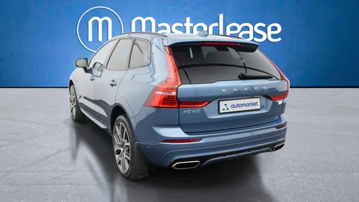 VOLVO XC60 XC60 T8 AWD Plug-In Hybrid R-Design aut