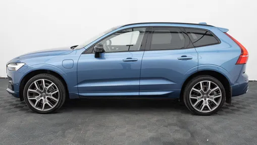 VOLVO XC60 XC60 T8 AWD Plug-In Hybrid R-Design aut