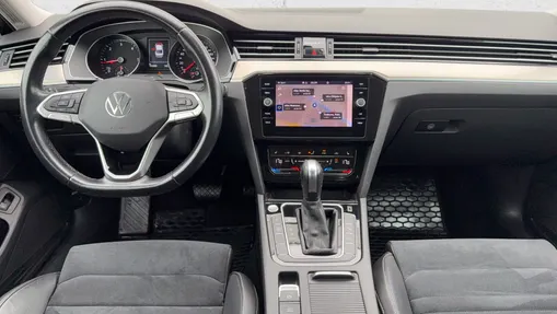 VOLKSWAGEN Passat Passat 2.0 TDI Elegance DSG