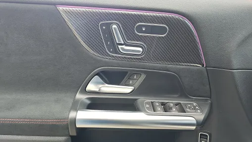 MERCEDES-BENZ GLA GLA 200 mHEV AMG Line 7G-DCT