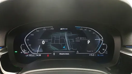 BMW Seria 5 530e xDrive M Sport sport-aut