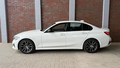 BMW Seria 3 318d Sport Line aut