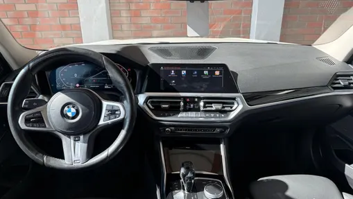 BMW Seria 3 318d Sport Line aut