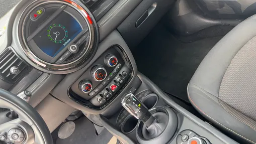 MINI [BMW] Clubman Cooper aut