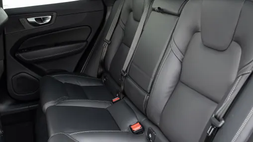 VOLVO XC60 XC60 T8 Plug-In Hybrid AWD Ultimate Dark aut