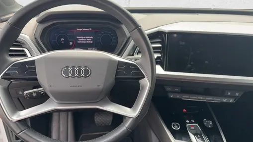 AUDI Q4 Q4 e-tron 35 52kWh Advanced